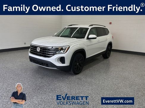 New 2026 Volkswagen Atlas SE FWD image 1