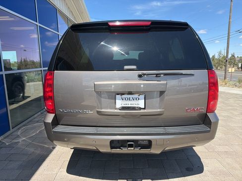 Used 2014 GMC Yukon XL SLT AWD/4WD image 6