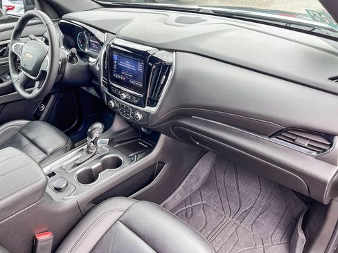 Used 2022 Chevrolet Traverse LT w/ LPO, Floor Liner Package image 37