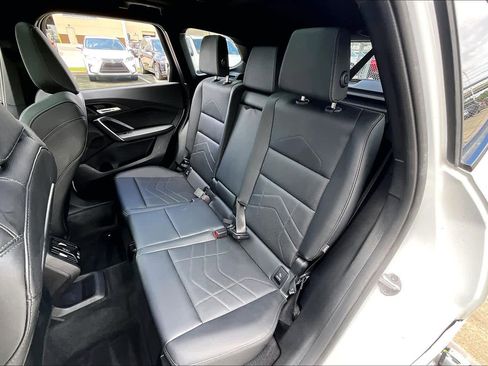 Used 2025 BMW X1 xDrive28i w/ M Sport Package image 19