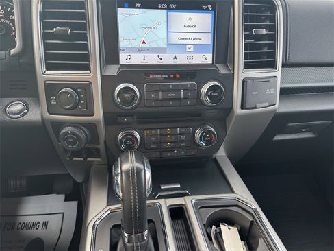 Used 2018 Ford F150 Lariat w/ Equipment Group 502A Luxury image 23