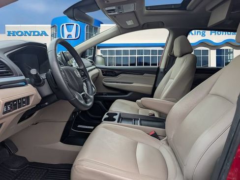 Used 2022 Honda Odyssey Touring image 18