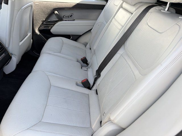 Used 2023 Land Rover Range Rover Sport SE AWD/4WD image 25