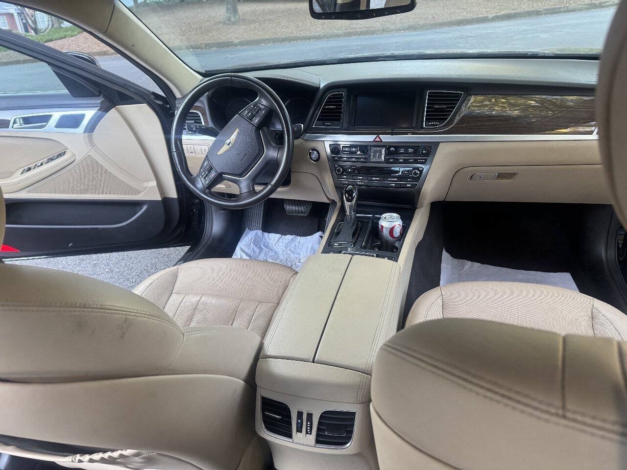 Used 2015 Hyundai Genesis 3.8 RWD image 19
