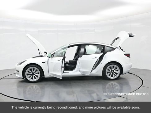 Used 2022 Tesla Model 3 Long Range image 31