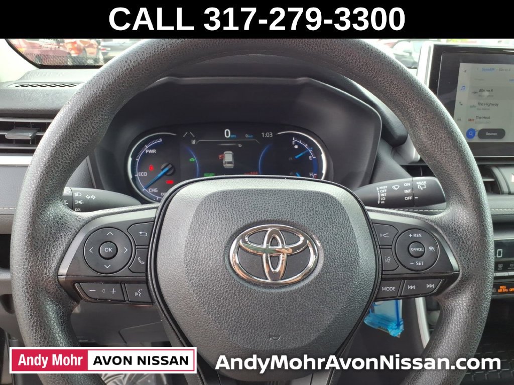 Used 2025 Toyota RAV4 LE AWD/4WD image 21