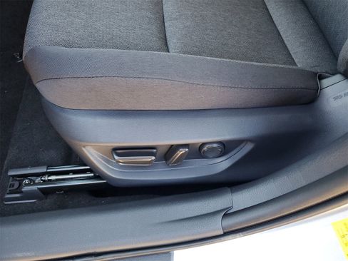 New 2026 Toyota Camry LE image 18