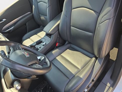 Used 2024 Cadillac XT4 Premium Luxury AWD/4WD image 18