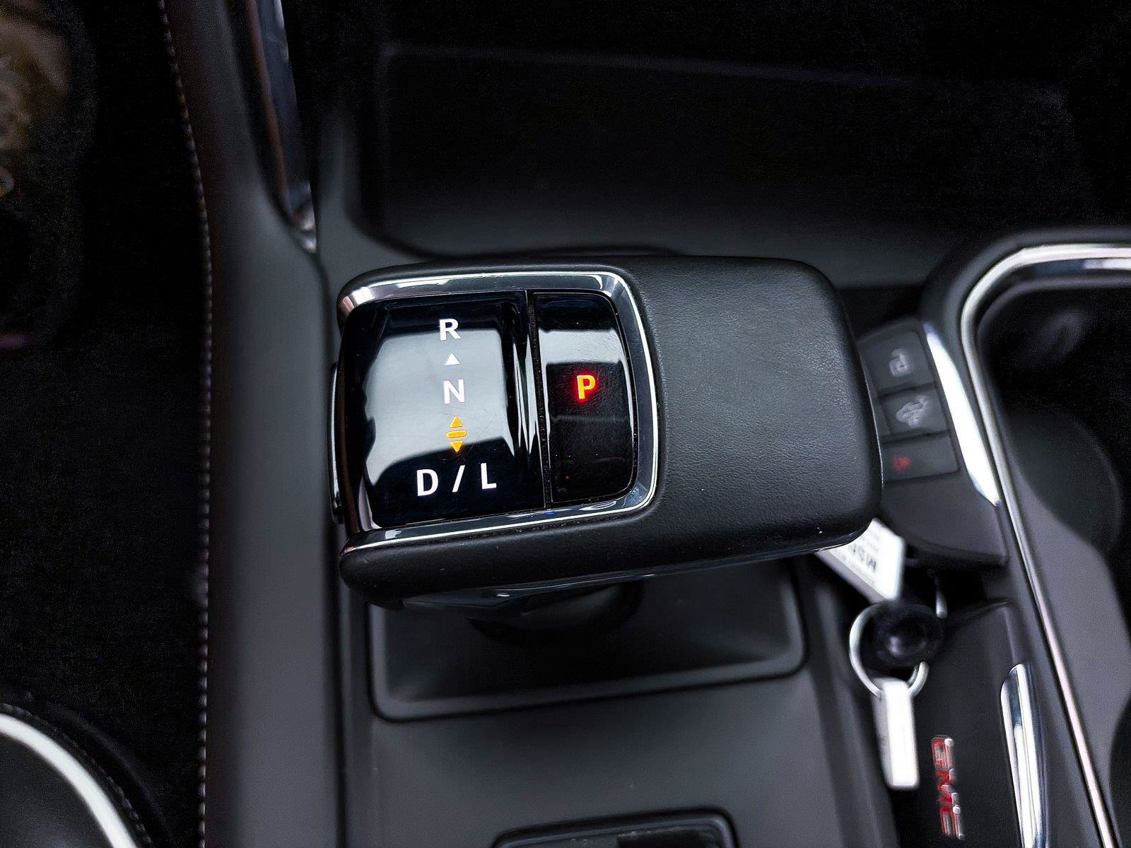 Used 2023 GMC Sierra 1500 AT4X AWD/4WD image 30