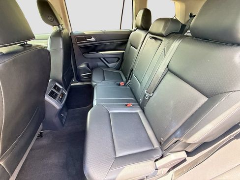 Used 2019 Volkswagen Atlas SE w/ Towing Package FWD image 24