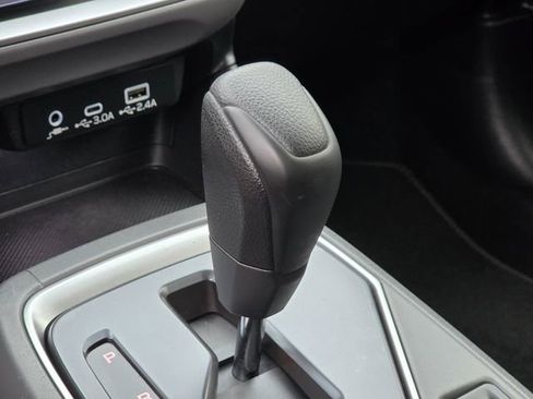 Used 2024 Subaru Crosstrek 2.0i Premium AWD/4WD image 30