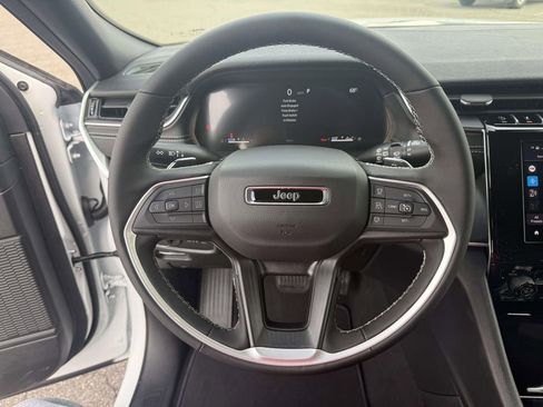 New 2026 Jeep Grand Cherokee L 2WD image 16