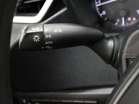 Certified 2025 Toyota Corolla LE FWD image 22