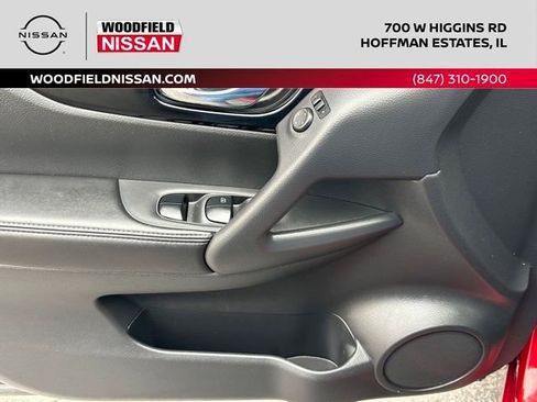 Used 2019 Nissan Rogue Sport SL w/ Premium Package image 19