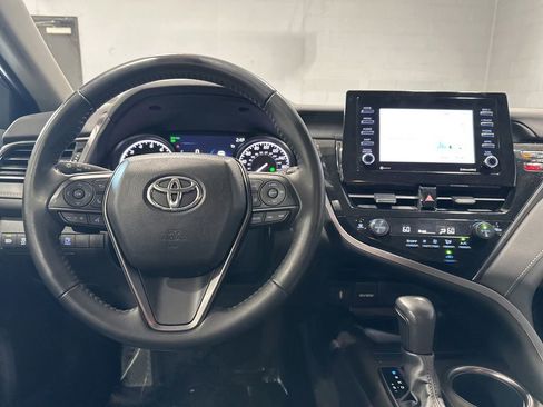 Used 2023 Toyota Camry SE w/ Convenience Package AWD/4WD image 8