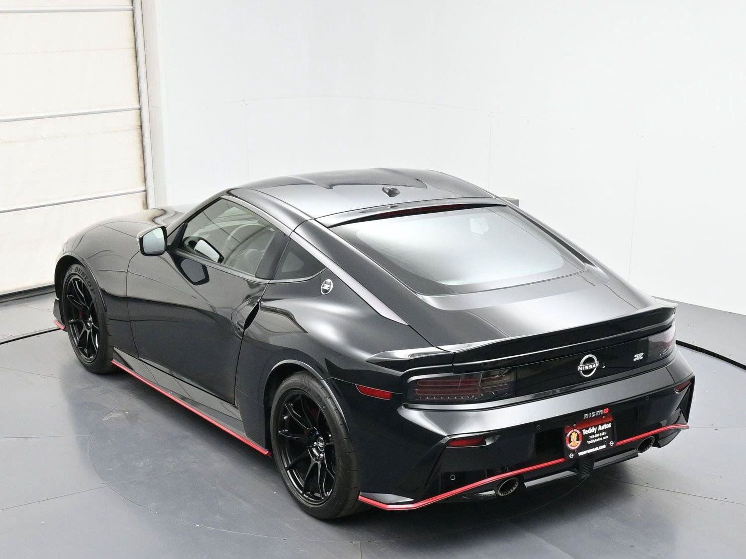 Certified 2024 Nissan Z Sport w/ Floor Mat Package RWD image 37