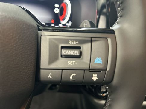 New 2026 Nissan Pathfinder SL AWD/4WD image 18