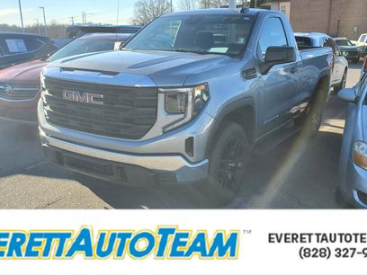 Used 2025 GMC Sierra 1500 Pro w/ Pro Value Package