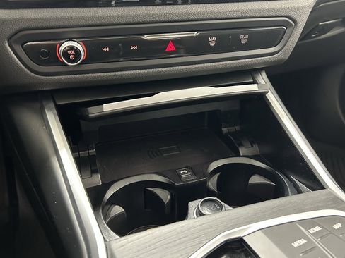 Used 2023 BMW 330i xDrive 330i xDrive w/ Parking Assistance Package image 20