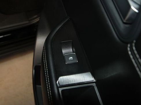 Used 2024 Nissan Rogue SL w/ SL Premium Package image 30