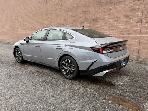 Certified 2024 Hyundai Sonata SEL image 3