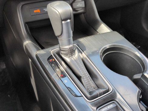 Used 2024 Honda Civic Sport image 31