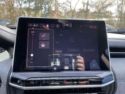 Certified 2022 Jeep Compass Latitude w/ Convenience Group image 20