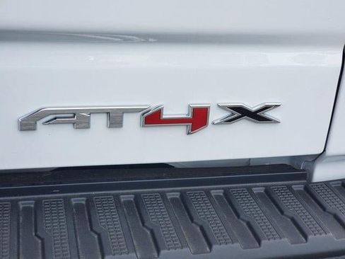 New 2026 GMC Sierra 1500 AT4X AWD/4WD image 5