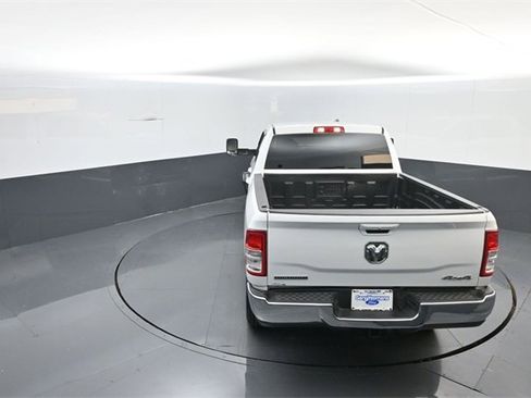 Used 2021 RAM 2500 Big Horn image 23