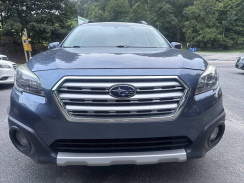 Used 2016 Subaru Outback 2.5i Limited AWD/4WD image 7