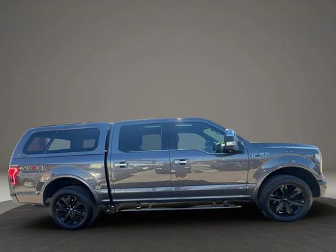 Used 2015 Ford F150 Platinum w/ Equipment Group 701A Luxury AWD/4WD image 4