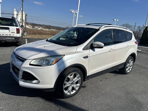 Used 2016 Ford Escape Titanium image 22
