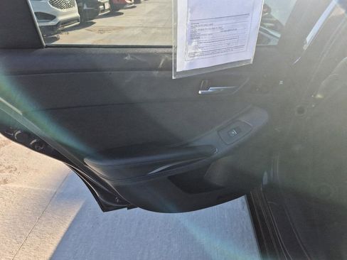 Used 2022 Toyota Avalon Touring w/ Advanced Safety Package image 10