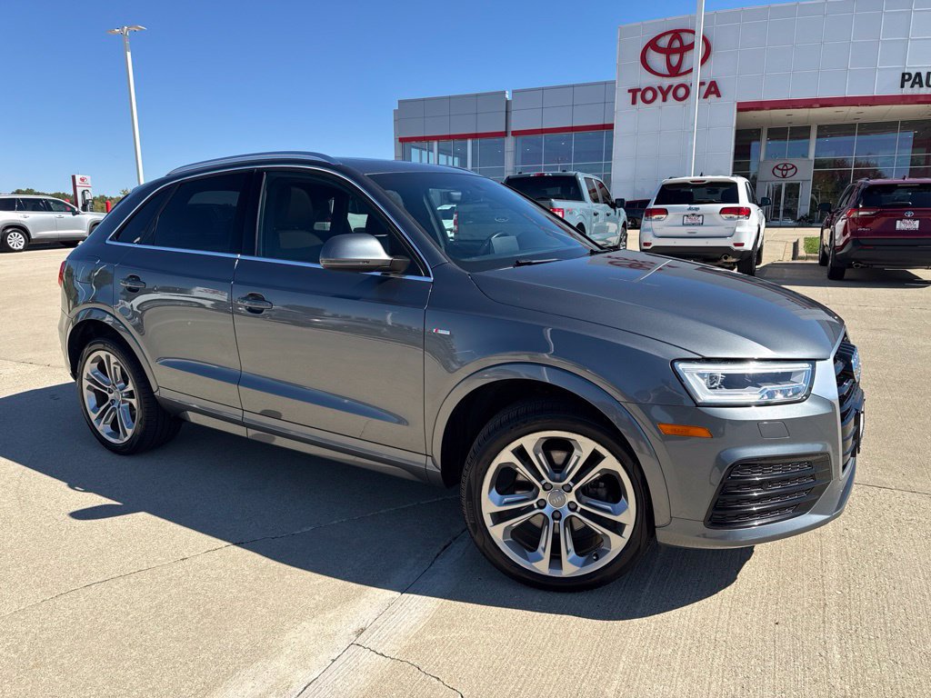 Used 2016 Audi Q3 2.0T Prestige w/ Prestige Package AWD/4WD image 2