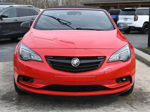 Used 2018 Buick Cascada Sport Touring w/ Dark Effects Package image 2