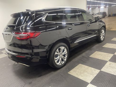 Used 2020 Buick Enclave Avenir w/ Avenir Technology Package image 5