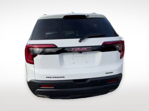 Certified 2023 GMC Acadia SLT w/ Elevation Edition image 7