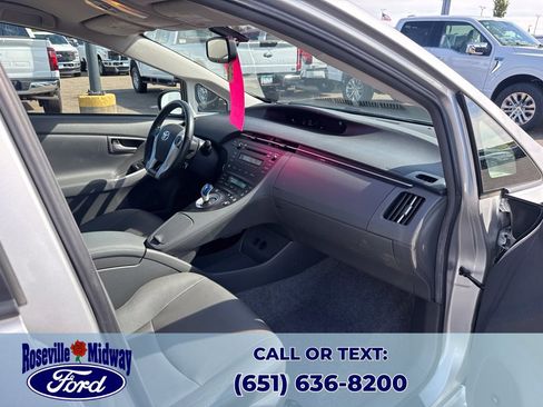 Used 2010 Toyota Prius Two FWD image 27