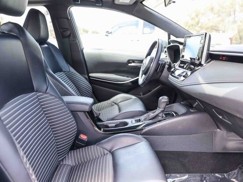 Certified 2020 Toyota Corolla XSE FWD image 17