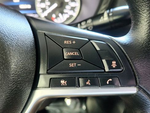 Used 2023 Nissan Sentra SV FWD image 17