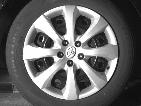 Used 2025 Toyota Corolla LE image 15