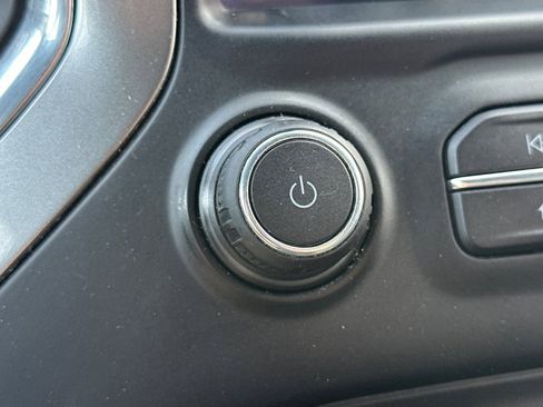 Used 2019 Chevrolet Silverado 1500 LT w/ All-Star Edition image 31