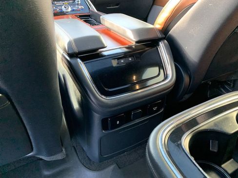 Certified 2023 Lincoln Navigator L Reserve image 18