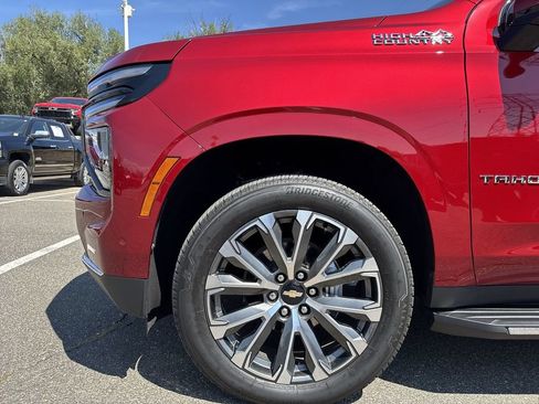Certified 2026 Chevrolet Tahoe High Country w/ Sun And Tow Package AWD/4WD image 39