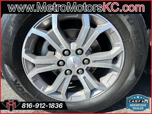 Used 2013 GMC Acadia SLT image 14