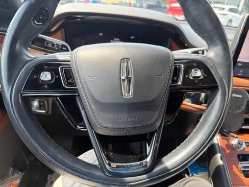 Used 2020 Lincoln Aviator Reserve w/ Elements Package Plus AWD/4WD image 41