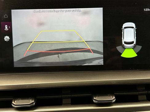 Used 2023 Kia Telluride S w/ S Sunroof Package image 10