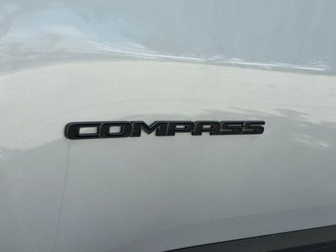 New 2025 Jeep Compass Trailhawk w/ Trailhawk Elite Group image 24