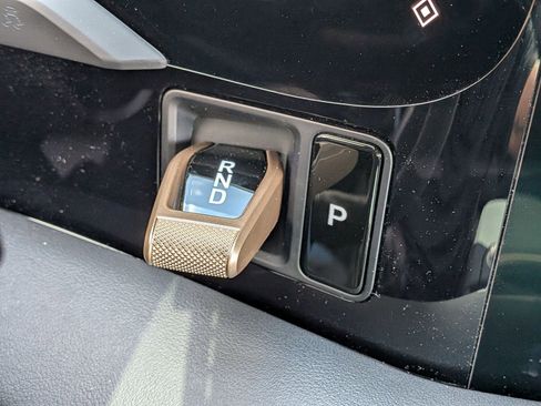 New 2025 Porsche Taycan 4S image 23