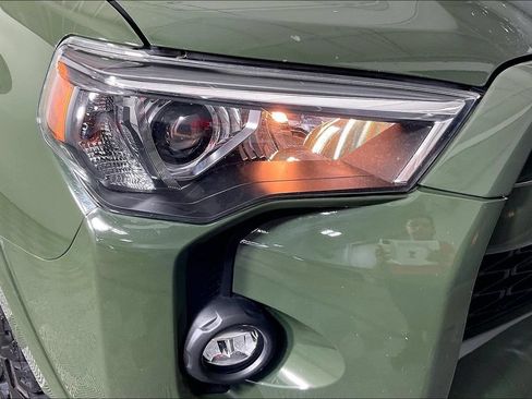 Used 2021 Toyota 4Runner Trail Special Edition AWD/4WD image 34